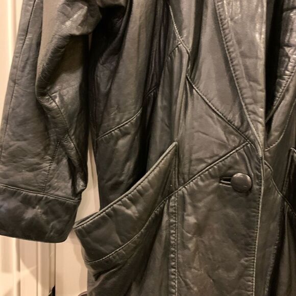 Vintage Pelle Studio Soft Leather Trench Coat by Wilson Leather - Picture 6 of 12